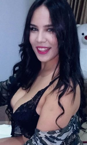 Büyüleyici Mersin Escort Bayan ile Sınırsız Zevk Deneyimine Hazır mısınız?