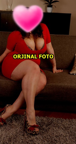 Sıra Dışı Eğlence Deneyimini Mersin Escort Bayan'la Keşfedin!